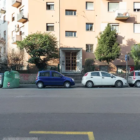 Fiera Flamingo Apartment